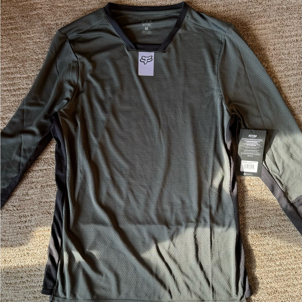NWT Fox Racing Women’s Defend LS Jersey